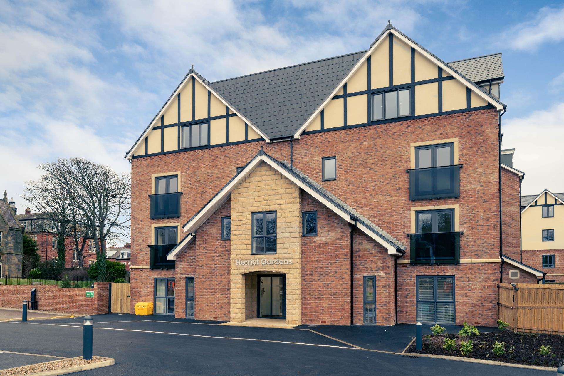 Retirement Homes for sale/rental in Herriot Gardens McCarthy Stone