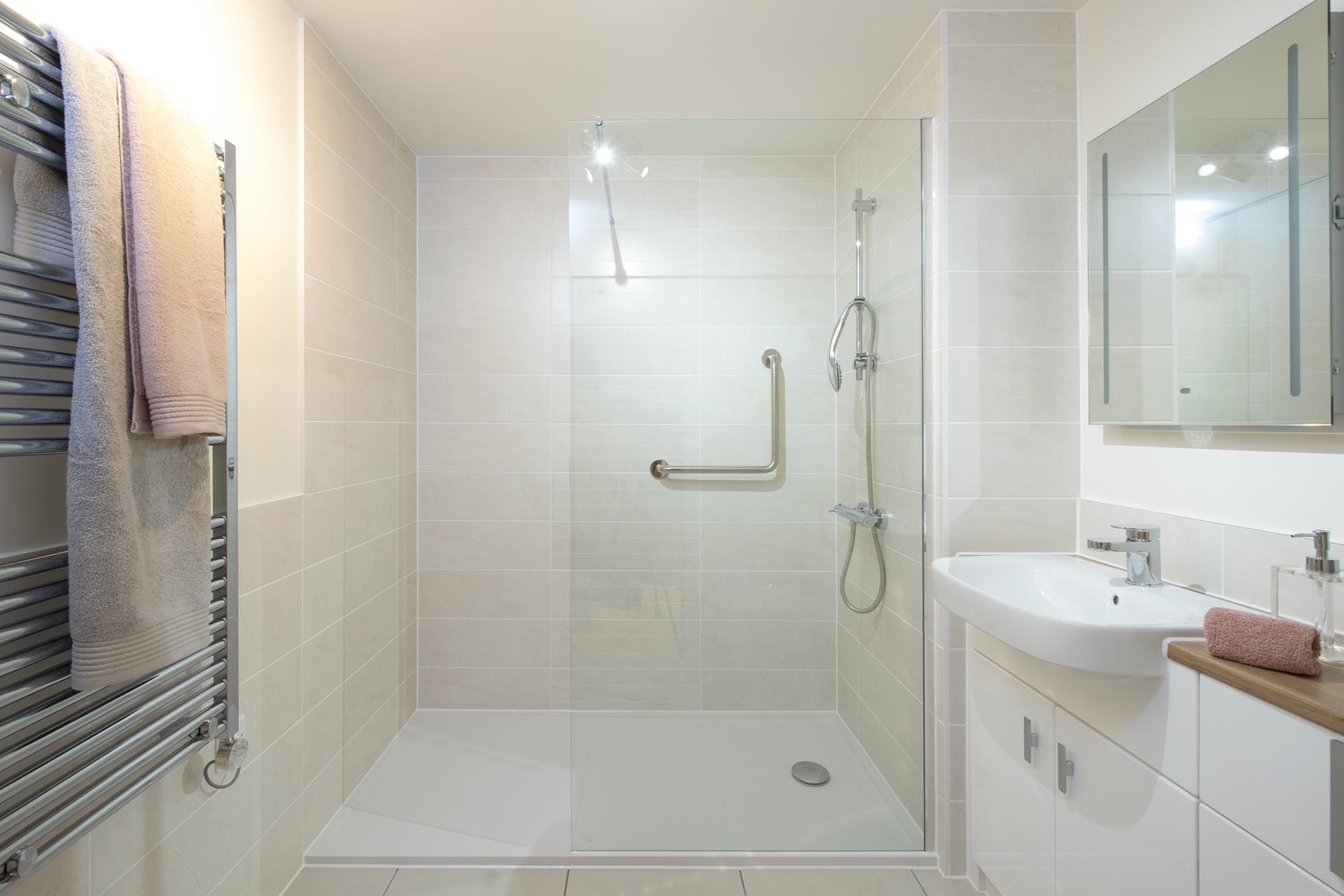 castle gate retirement properties for sale rent