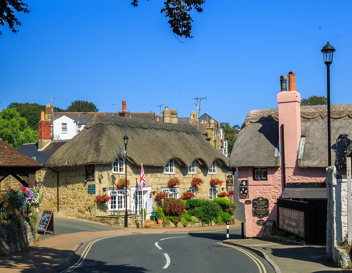 Thatched cottages in Shanklin on the Isle of Wight
