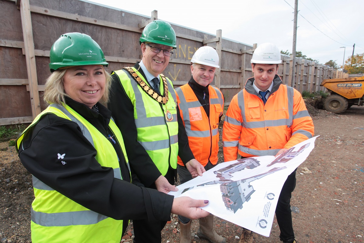 Thatcham Mayor Groundbreaking
