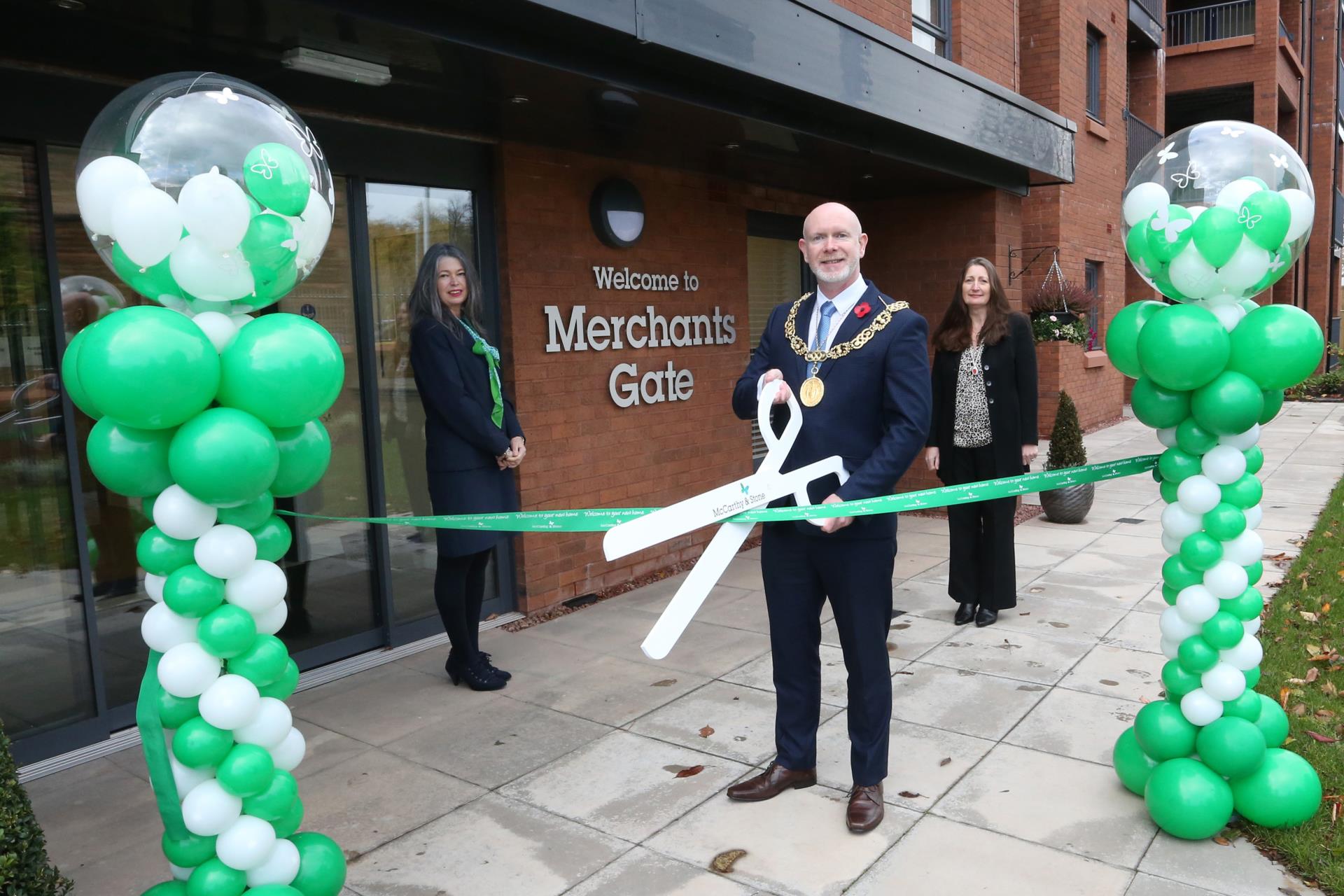 Merchants_gate_McCarthyStone