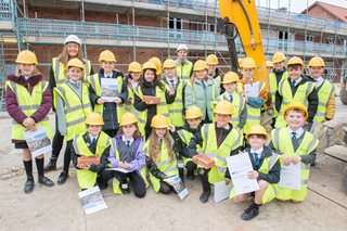 Stakesby Primary Academy school children learn about construction in Whitby at McCarthy Stone’s newest retirement living development in North Yorkshire