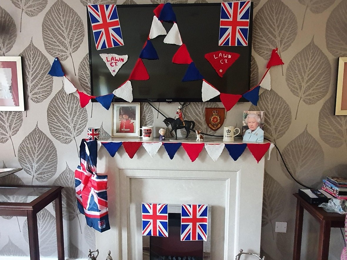 Lawn Court knitted Jubilee bunting