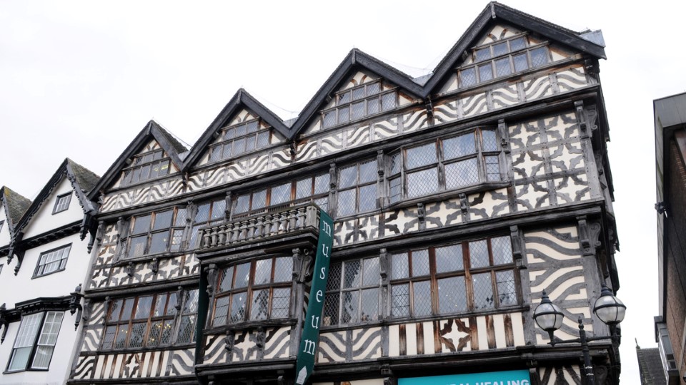 a building with many windows