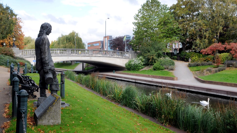 Retirement Homes for rental in Staffordshire Deans Park Court