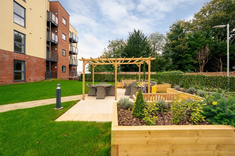 Stone Court retirement properties for sale rent garden