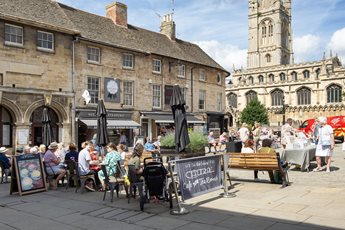 Red Lion Square in the historic market town of Stamford, Lincolnshire, on market day.