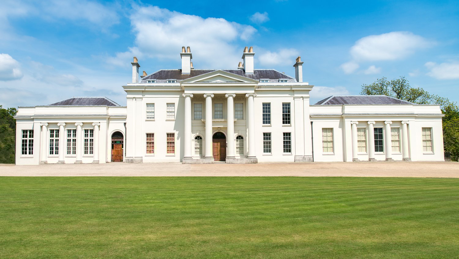Hylands House in Chelmsford has beautiful gardens and plenty of amenities for a day trip