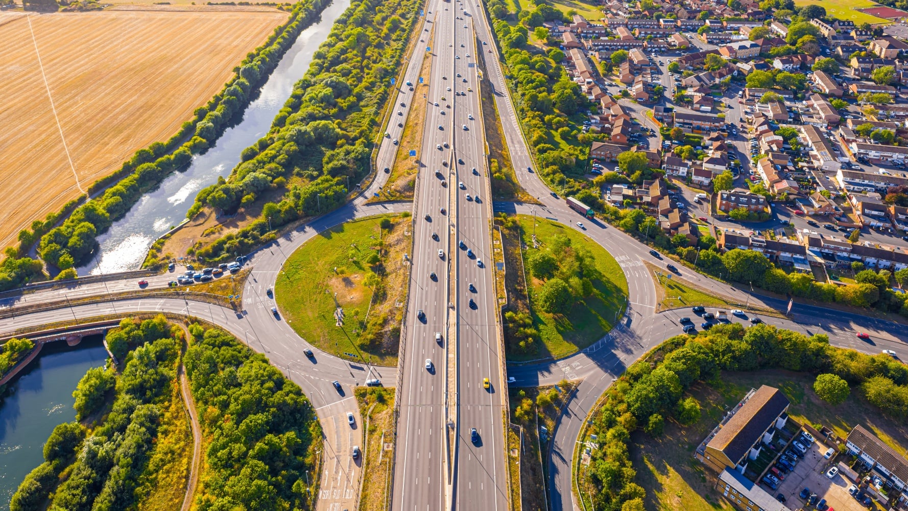 An aerial view of the M4 motorway and Jubilee River near Slough.