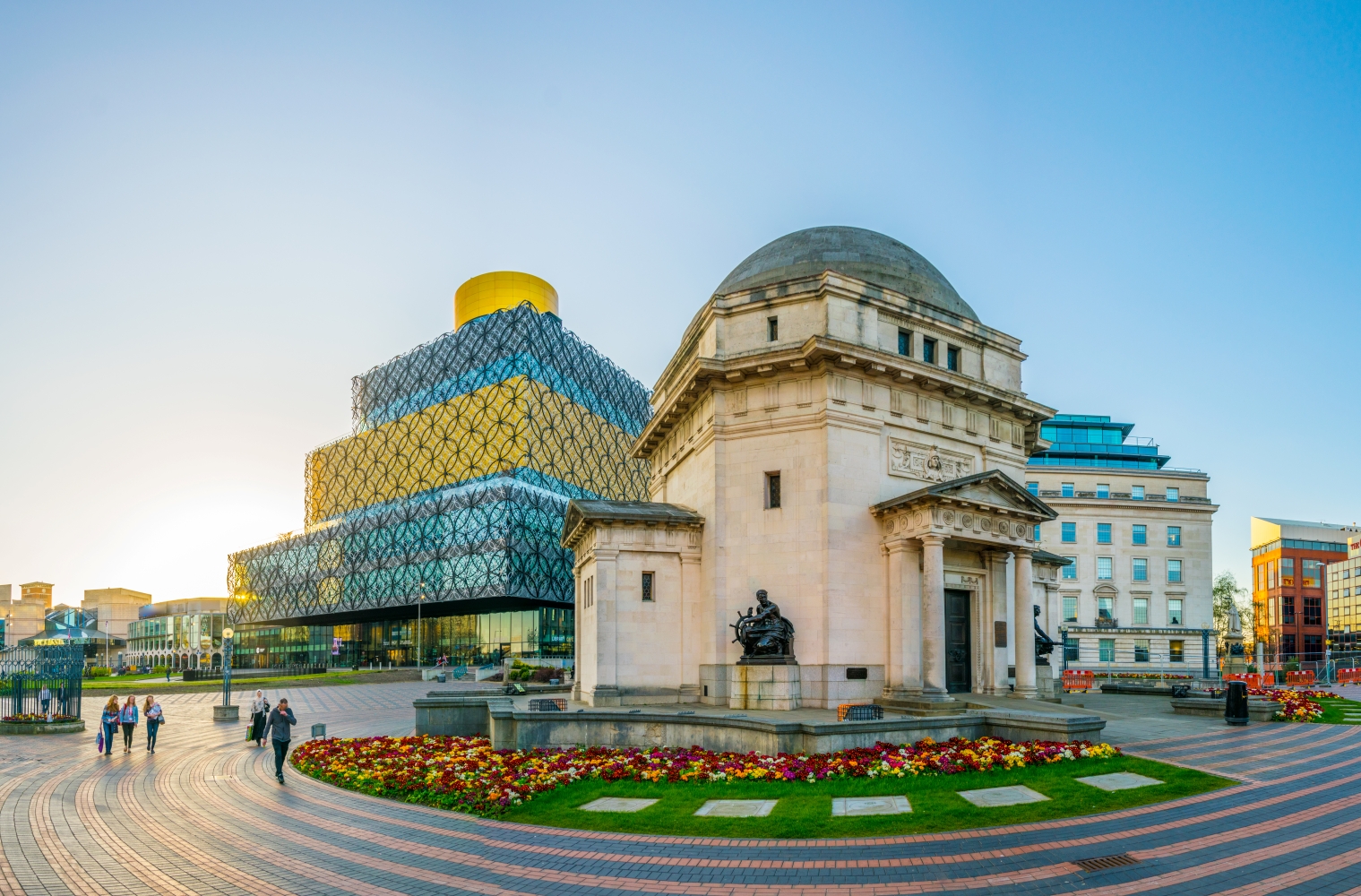 The Hall of Memory, with Baskerville House and the Library of Birmingham behind it.